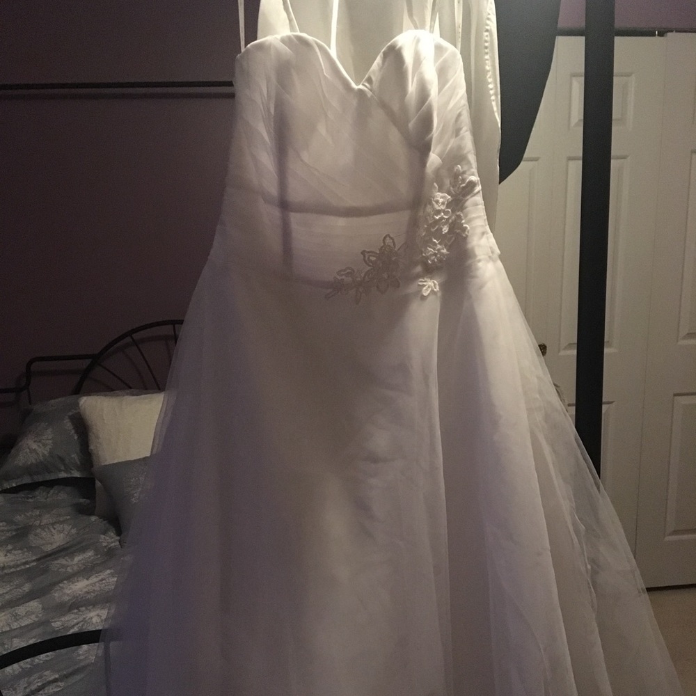 BNWT Tea length wedding dress